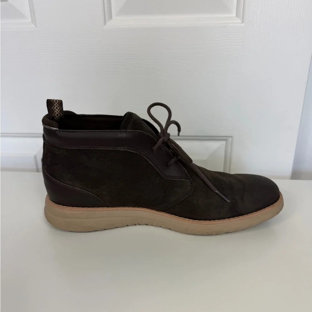 UGG Union Chukka Boots Men's 11.5 Brown Nubuck Comfort Waterproof Plain Toe - Picture 2 of 11